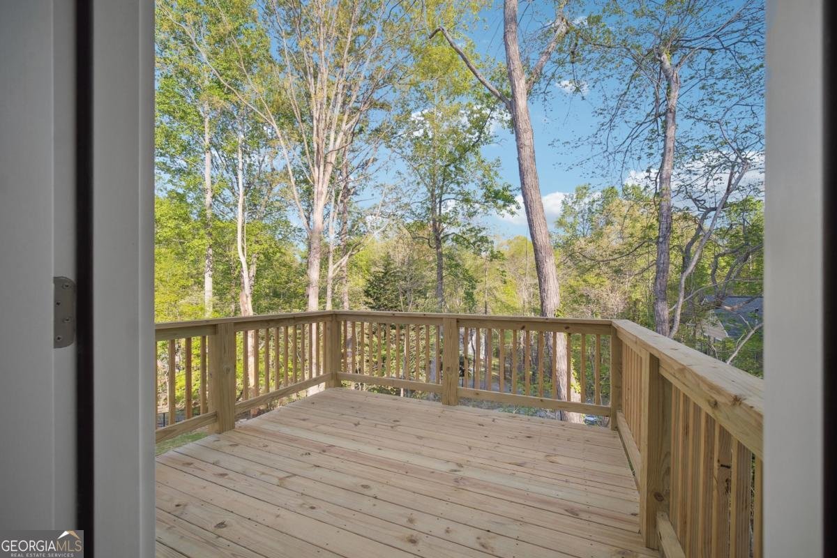 6405 Crystal Cove Trail Gainesville - 39