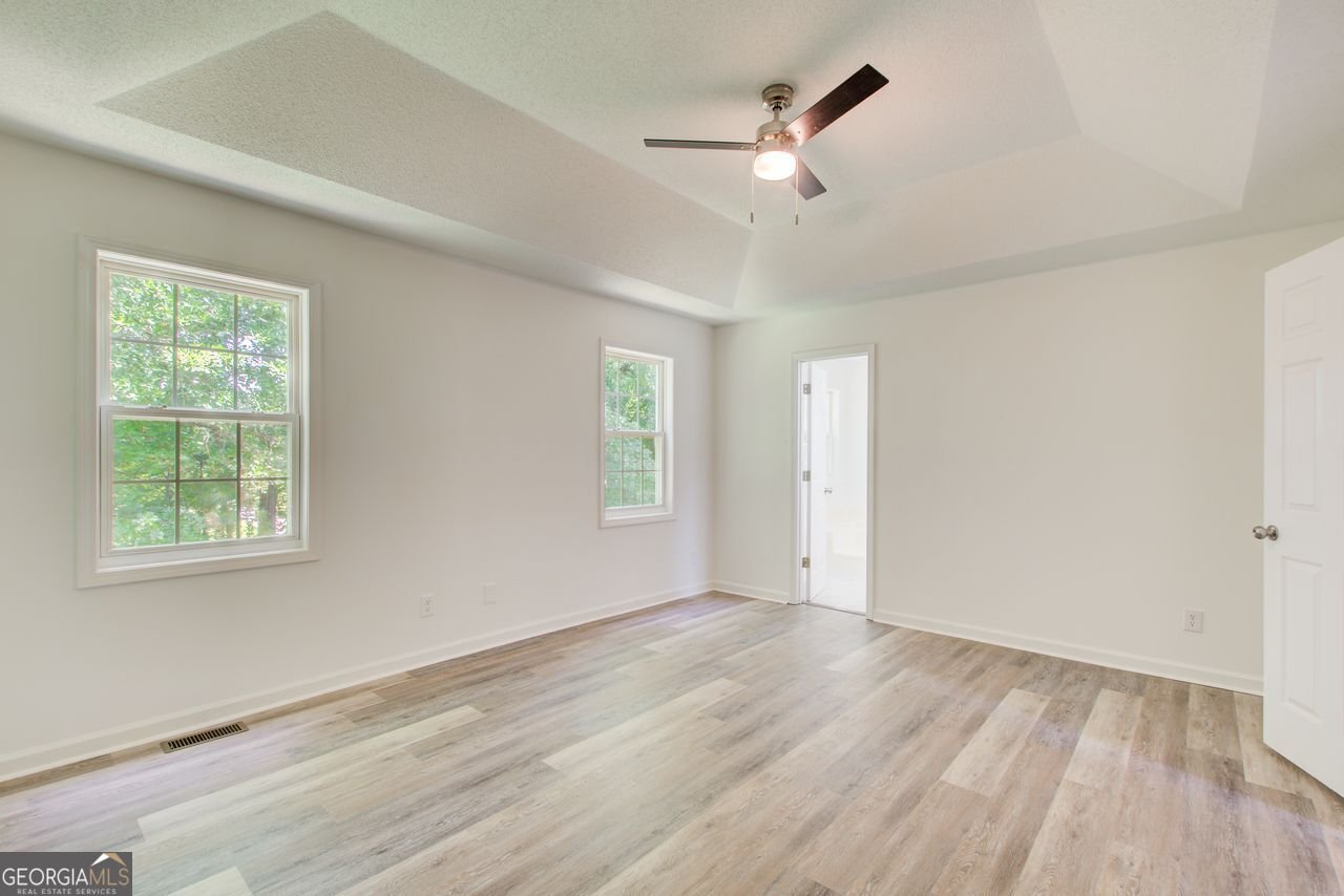 134 SUMMER LAKE Drive Dallas - 27