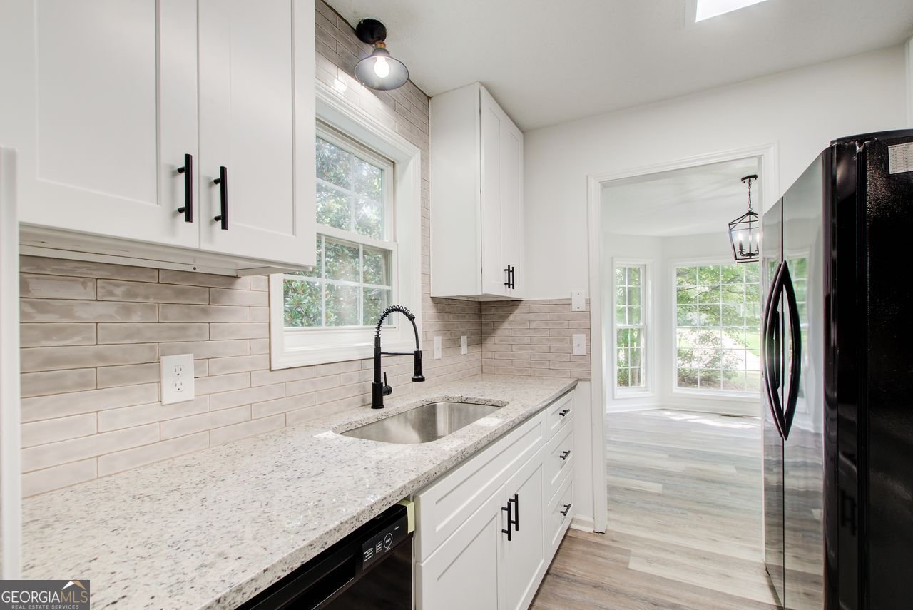 134 SUMMER LAKE Drive Dallas - 8