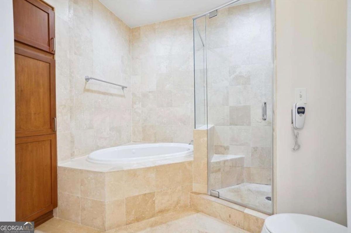 2828 Peachtree Road Atlanta - 11
