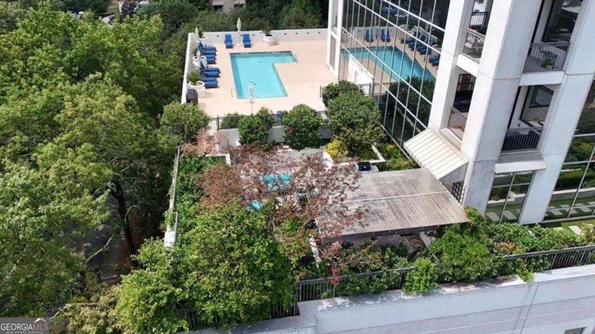 2828 Peachtree Road Atlanta - 22