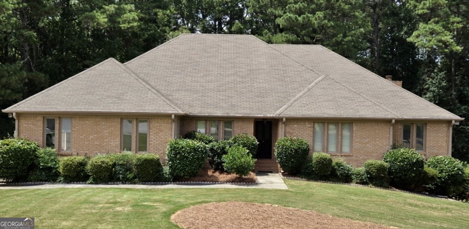 190 Walden Way Fayetteville - 1