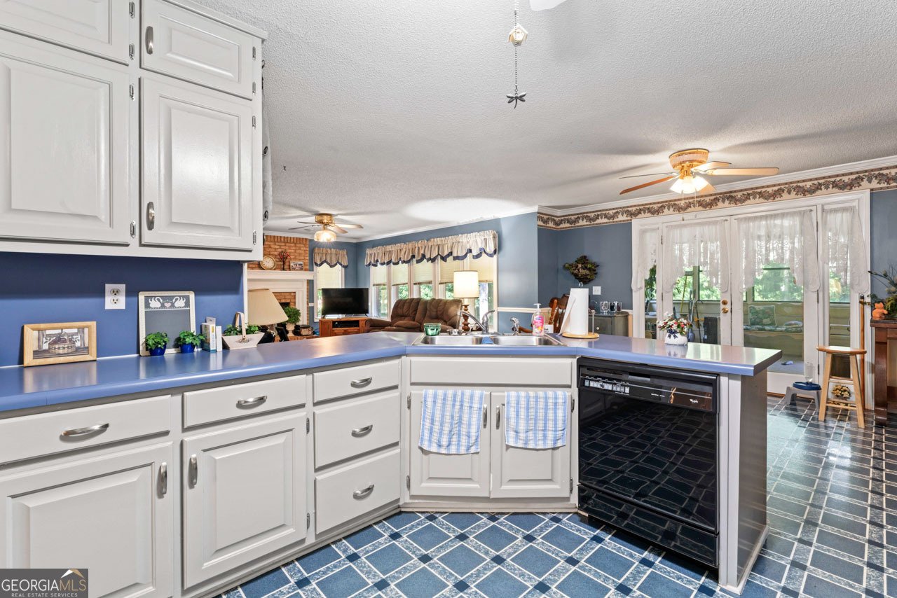 190 Walden Way Fayetteville - 12
