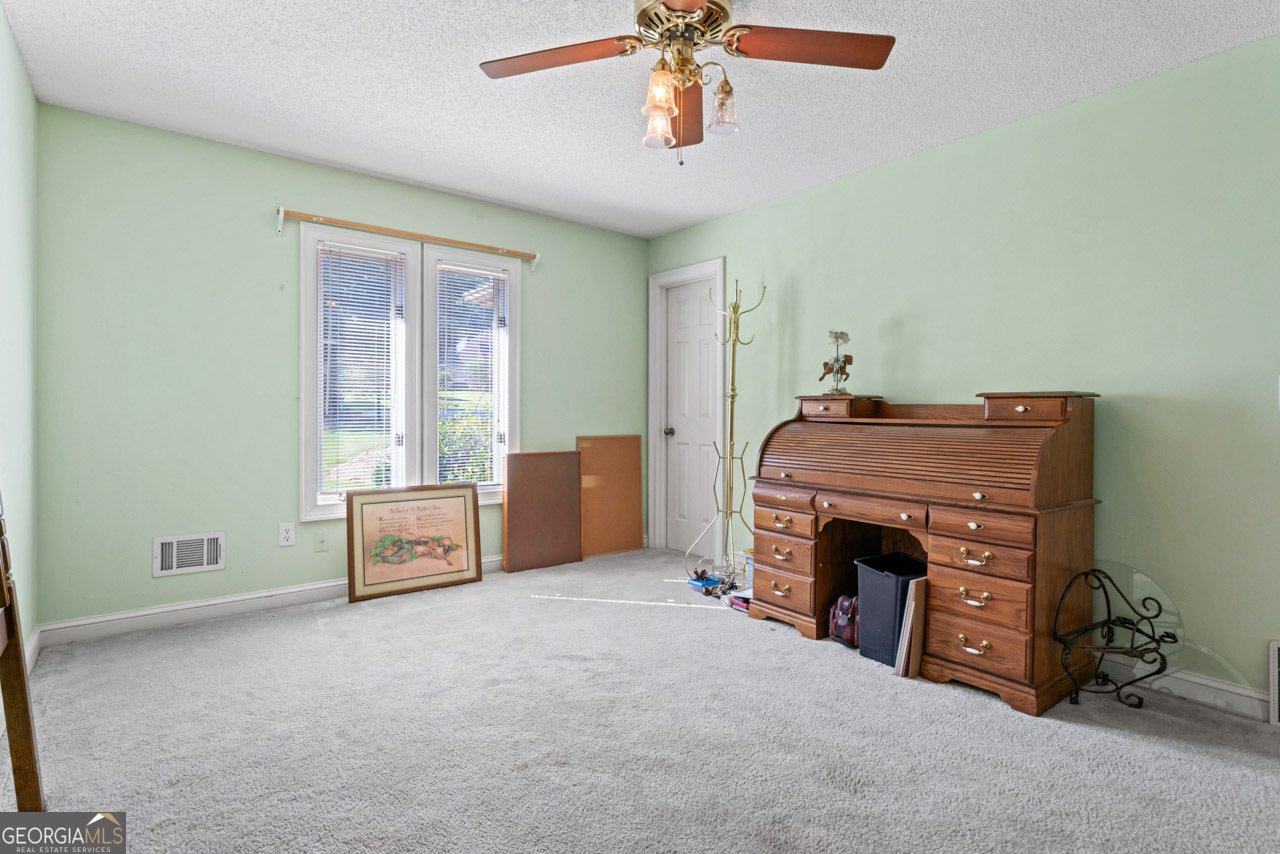 190 Walden Way Fayetteville - 22