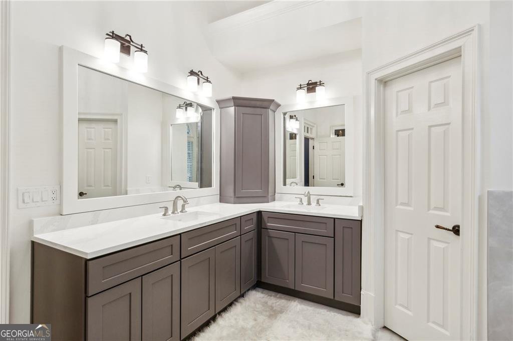 125 Claridge Drive Sandy Springs - 5