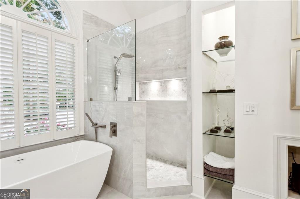125 Claridge Drive Sandy Springs - 6