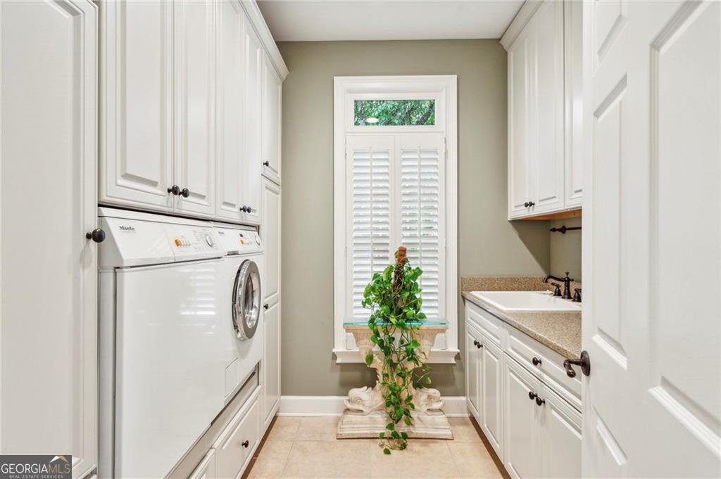 125 Claridge Drive Sandy Springs - 8