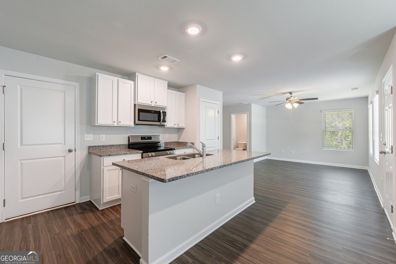 558 Fairview Oak Place Dallas - 10