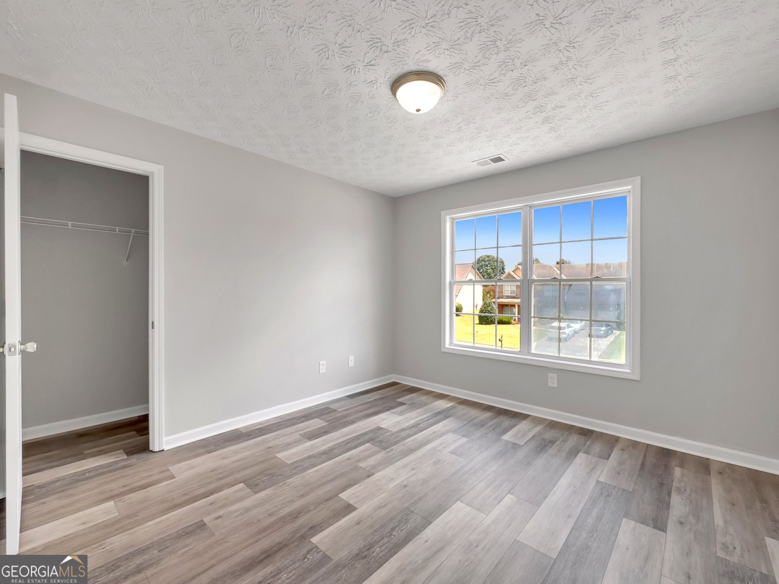 9021 Aldbury Drive Locust Grove - 40