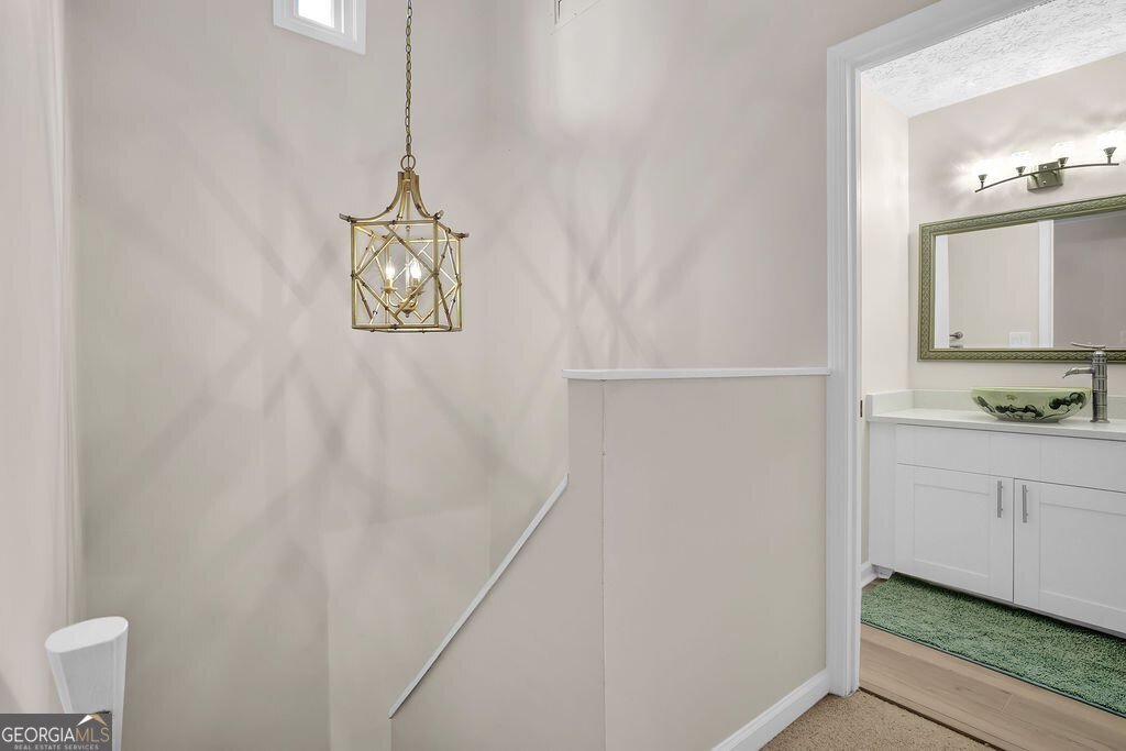 2312 Colonial Drive Brookhaven - 25