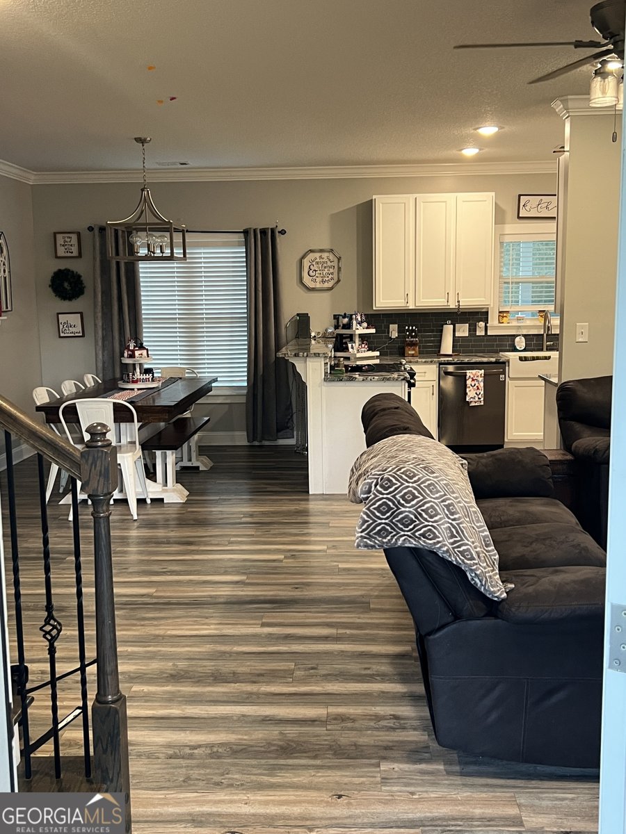65 Simmons Road Eastman - 3