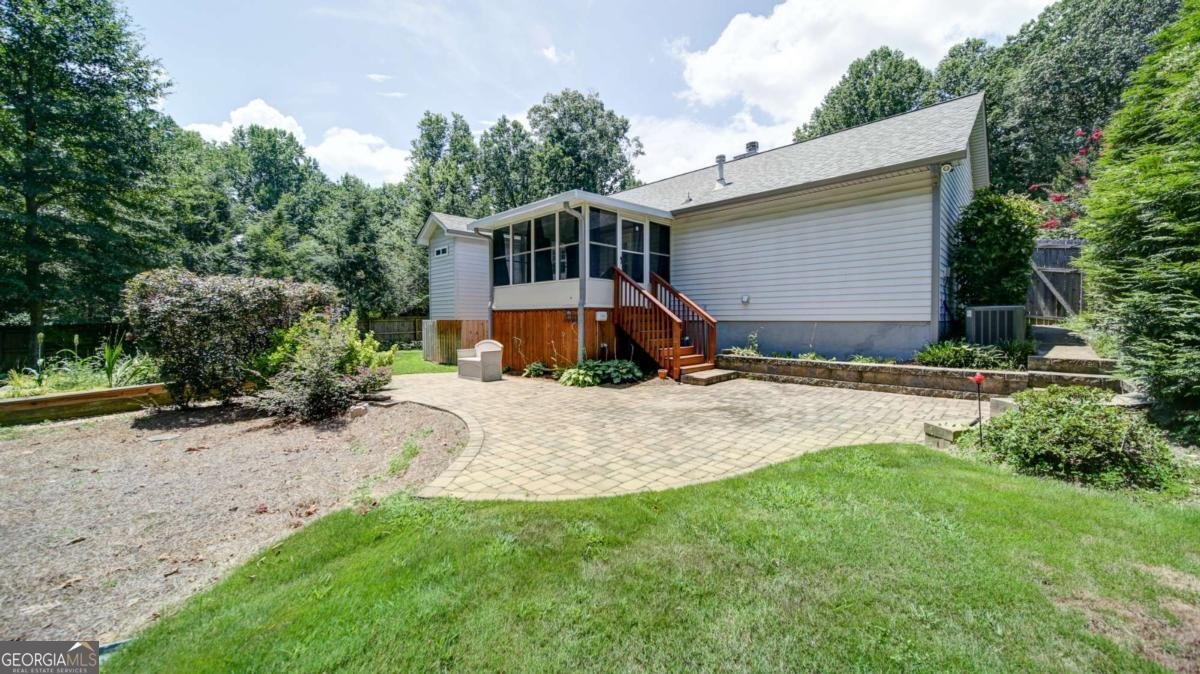 3505 Lakeside Lane Cumming - 22