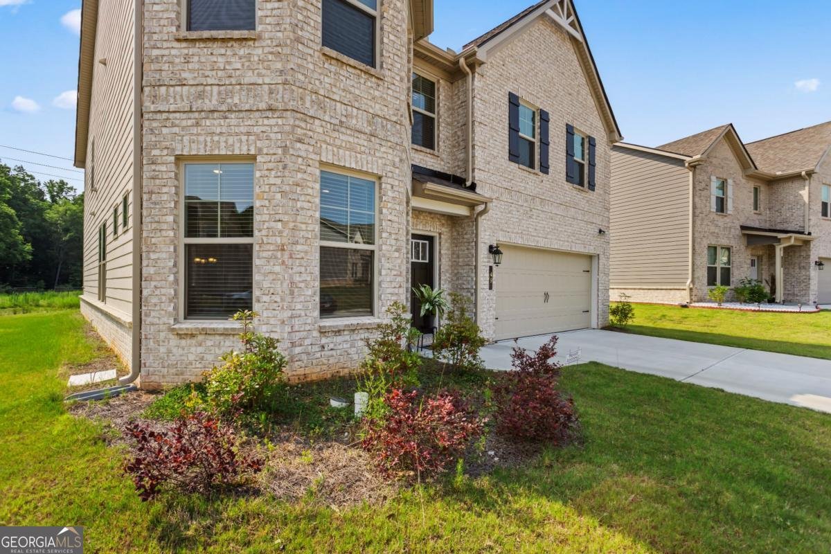 49 Ryder Pass Way Loganville - 2