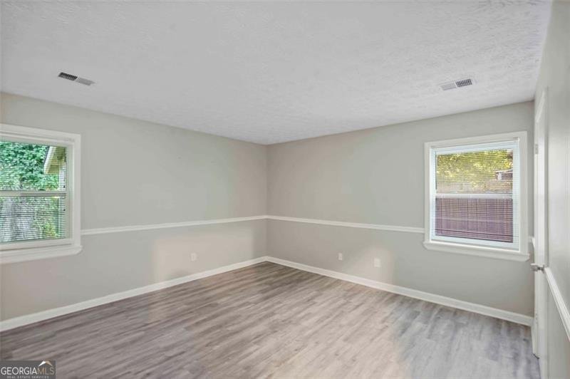1042 MAINSTREET LAKE Drive Stone Mountain - 12