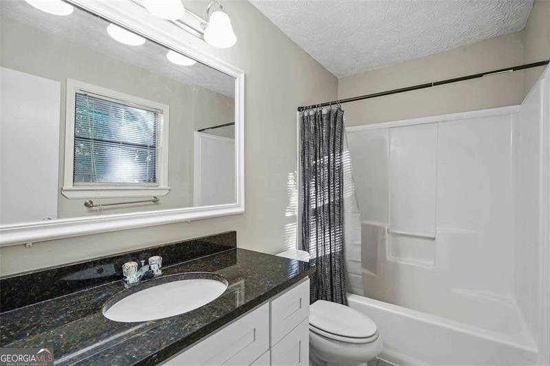 1042 MAINSTREET LAKE Drive Stone Mountain - 14