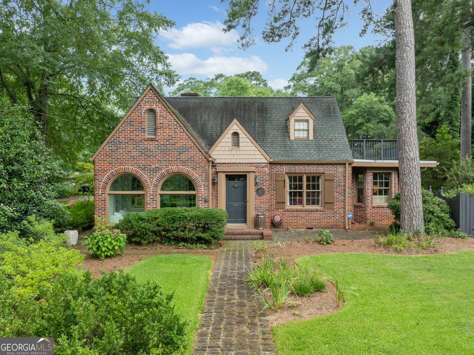 41 Clarendon Avenue Avondale Estates - 1