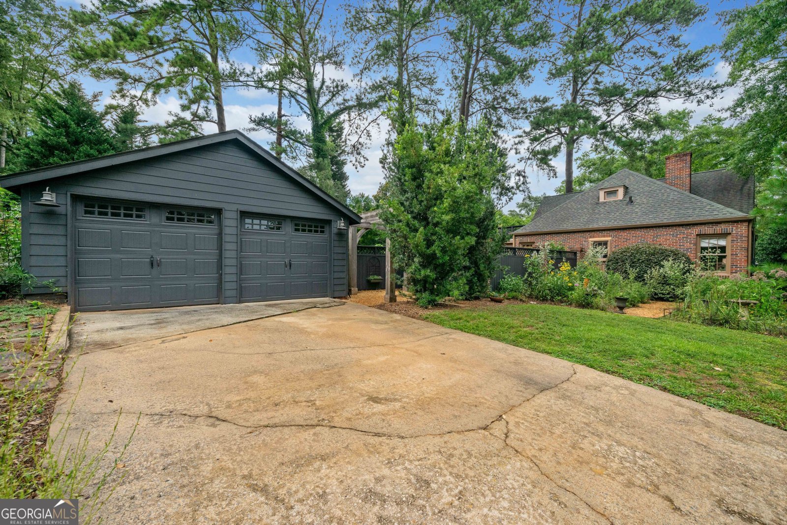 41 Clarendon Avenue Avondale Estates - 36