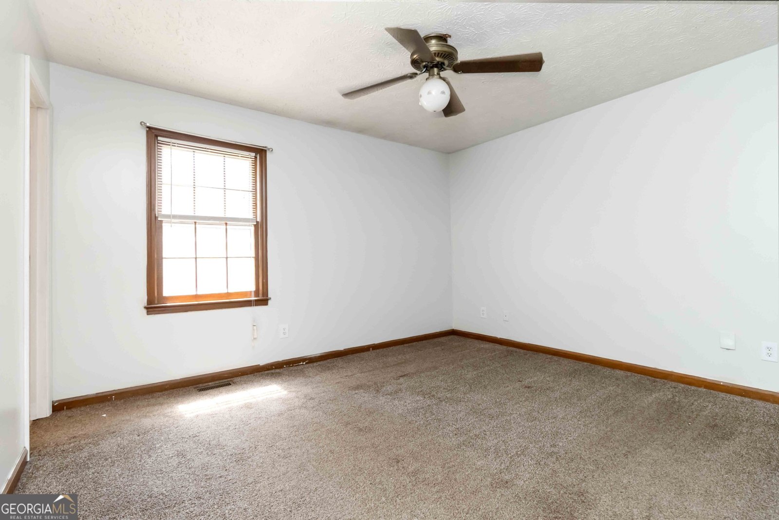 366 Ridgeview Drive Auburn - 18