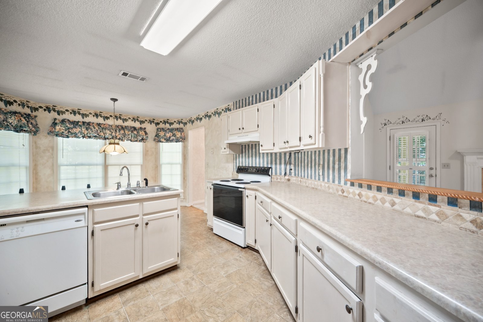 1097 Kearney Lane Powder Springs - 10