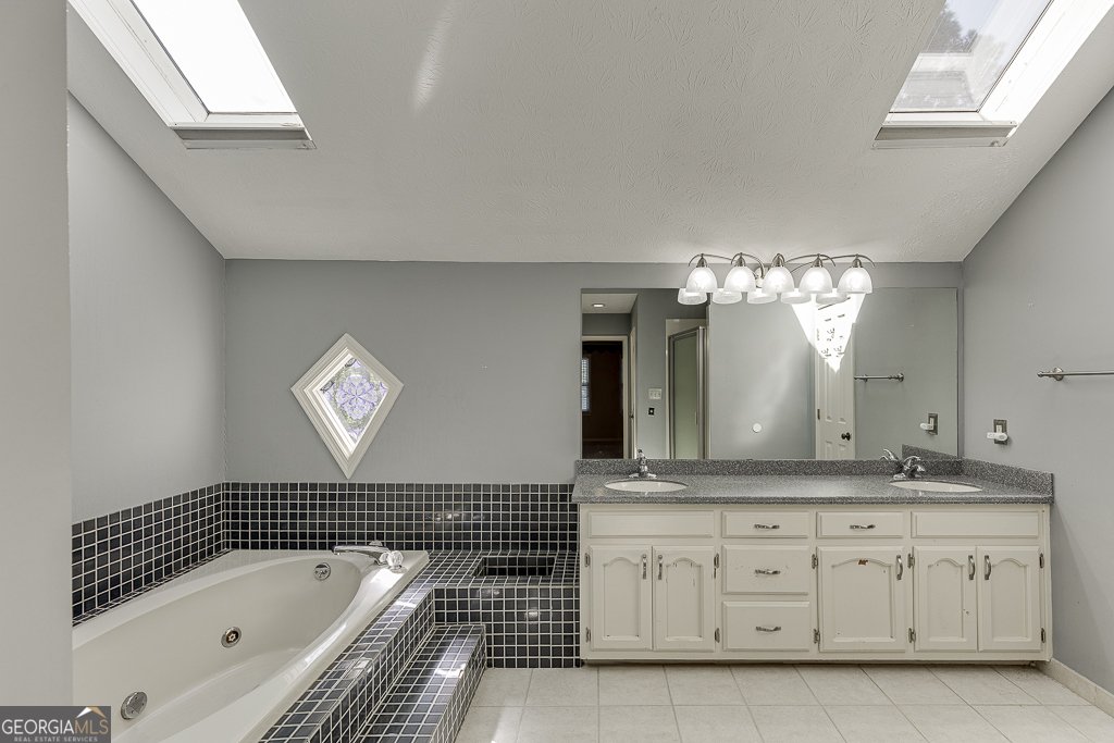 3250 Brownstone Court Suwanee - 32