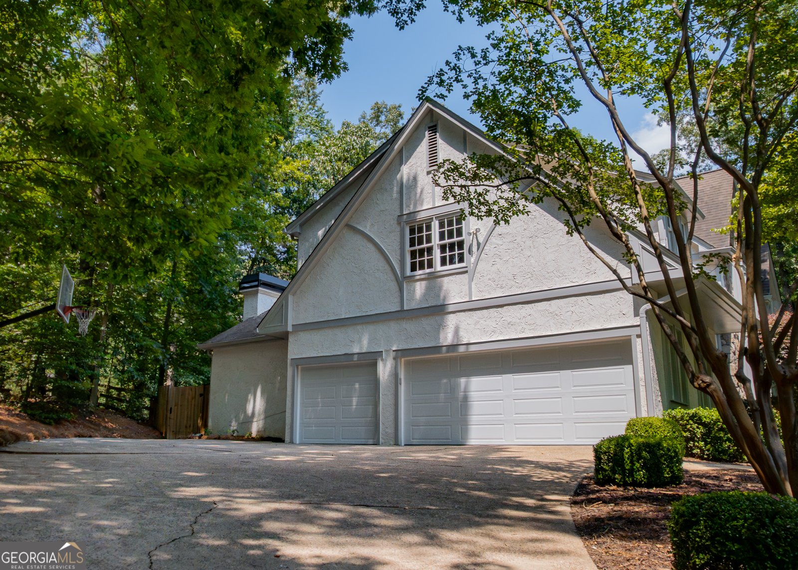 2260 River Cliff Drive Roswell - 2