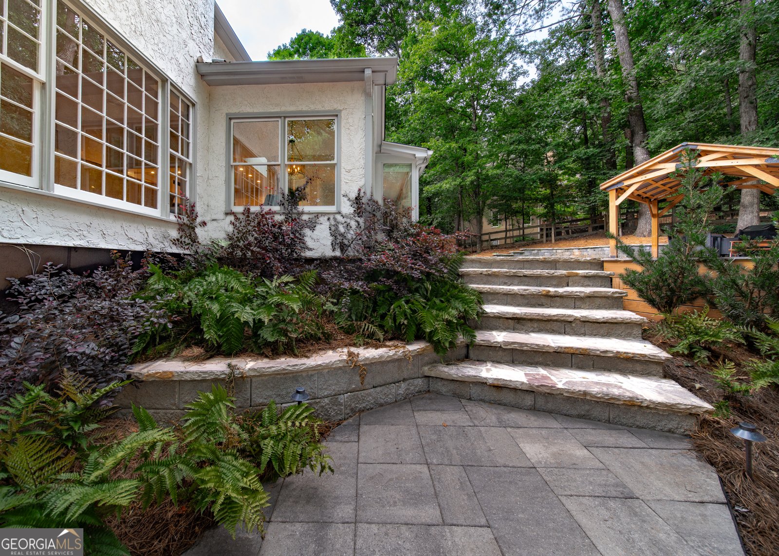 2260 River Cliff Drive Roswell - 75