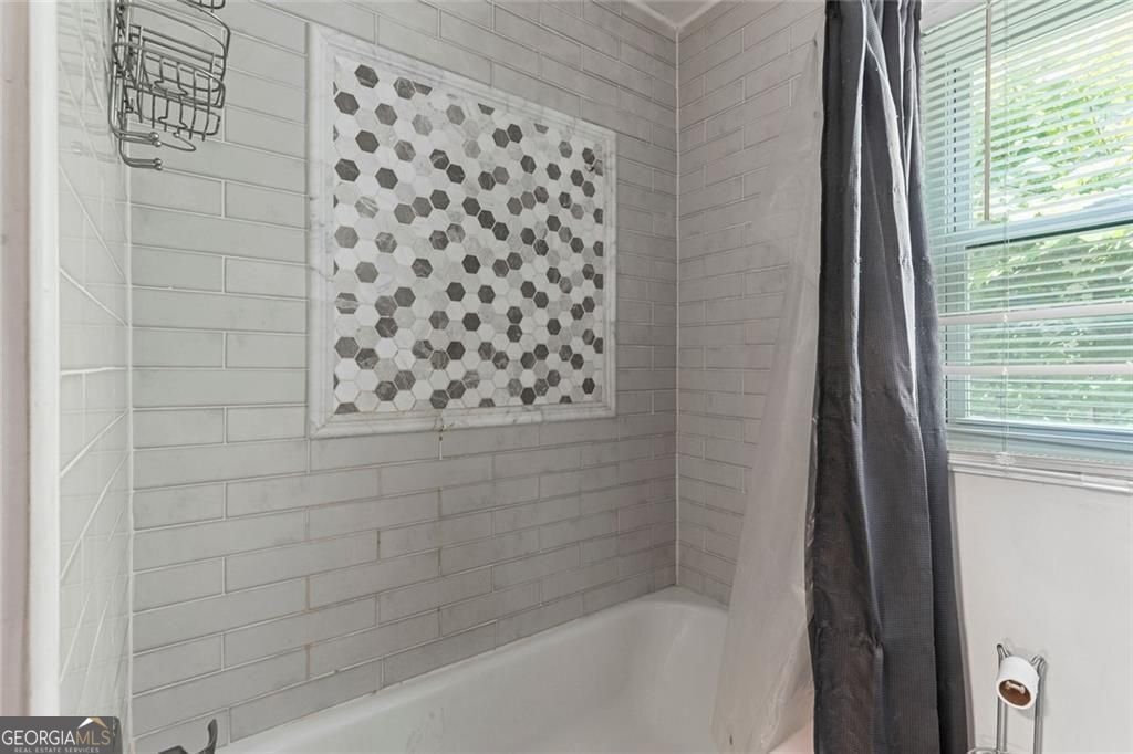 1472 North Avenue Atlanta - 15