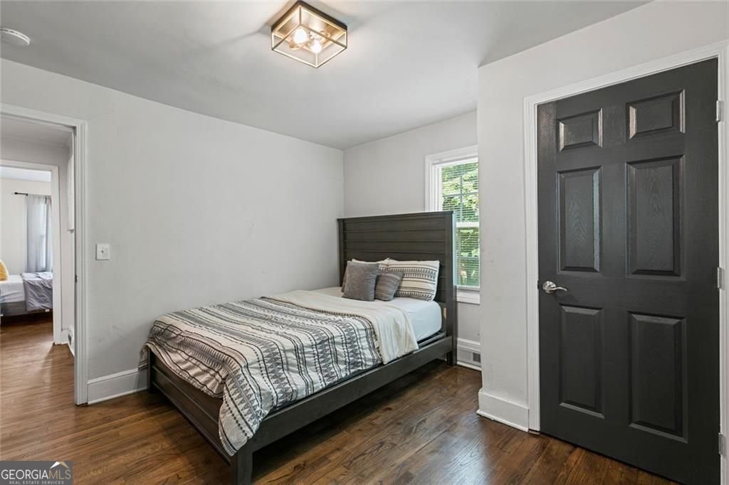 1472 North Avenue Atlanta - 17