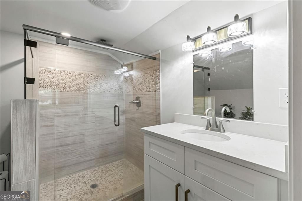 1472 North Avenue Atlanta - 18