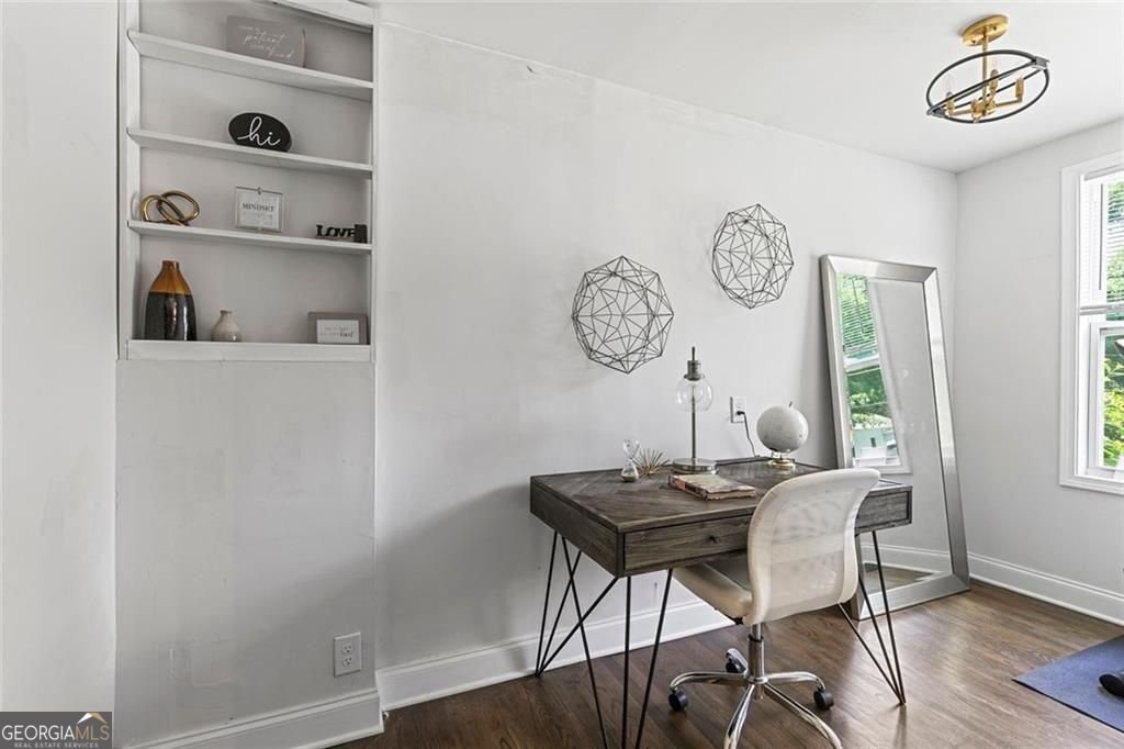 1472 North Avenue Atlanta - 22