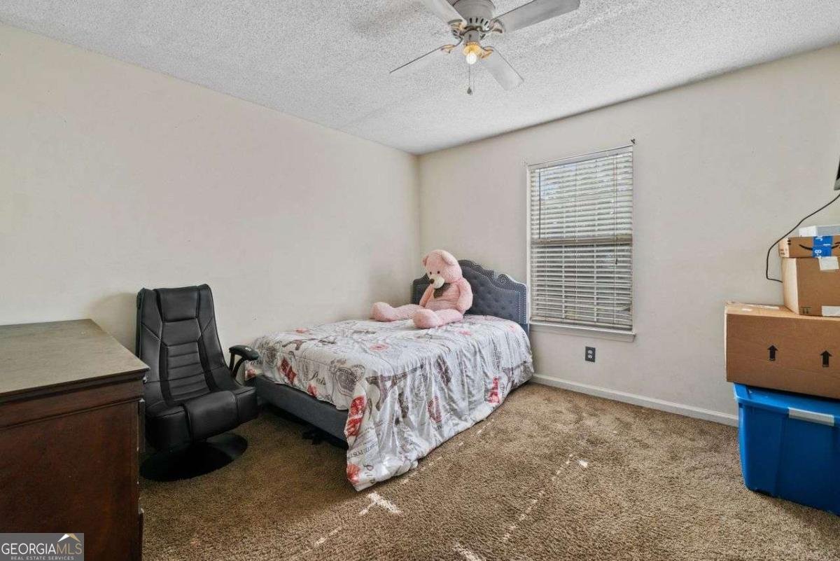 7106 Oakwood Circle Rex - 21