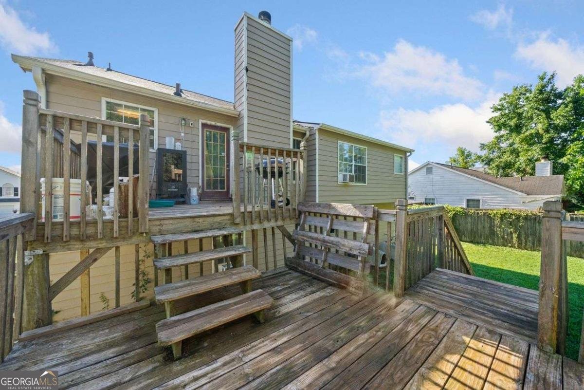 7106 Oakwood Circle Rex - 29