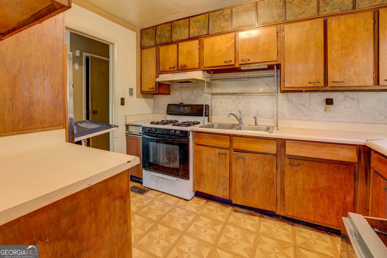 445 Camelot Parkway Jonesboro - 10