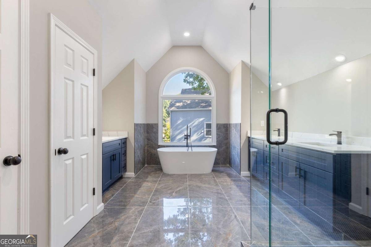 6723 Winterberry Ridge Drive Stone Mountain - 23