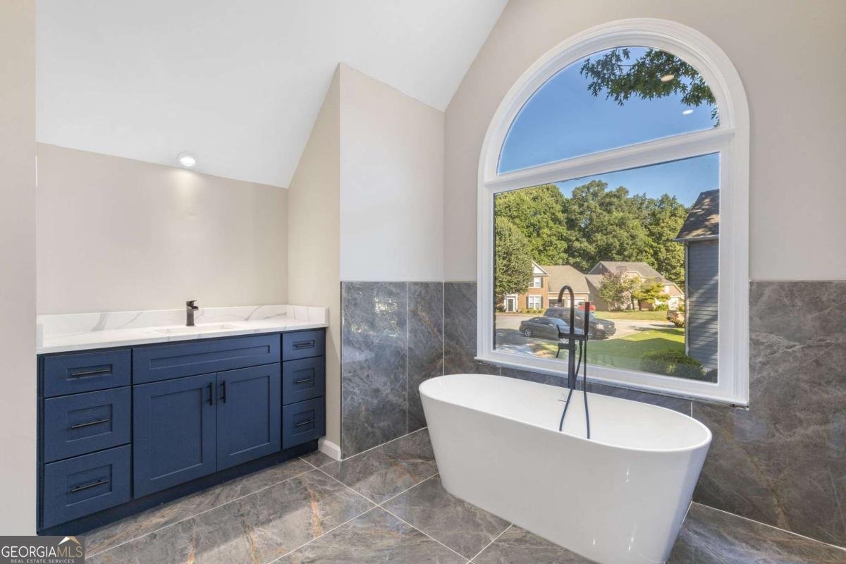 6723 Winterberry Ridge Drive Stone Mountain - 25