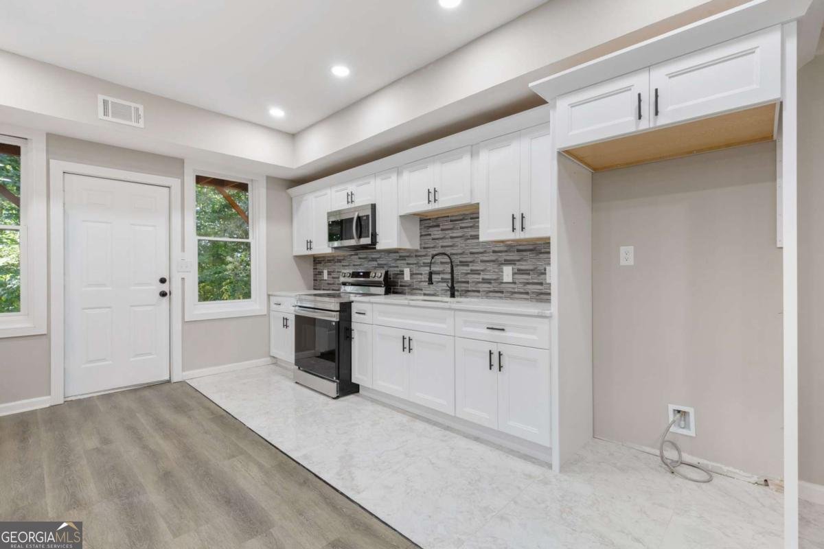 6723 Winterberry Ridge Drive Stone Mountain - 59