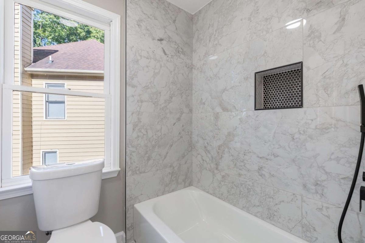 6723 Winterberry Ridge Drive Stone Mountain - 65