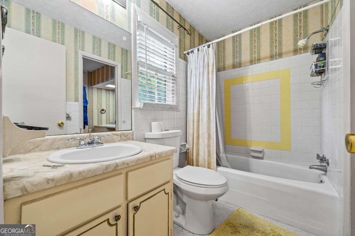 401 5th Avenue Winder - 18