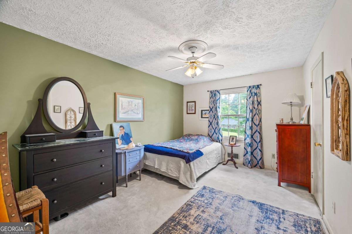 401 5th Avenue Winder - 19