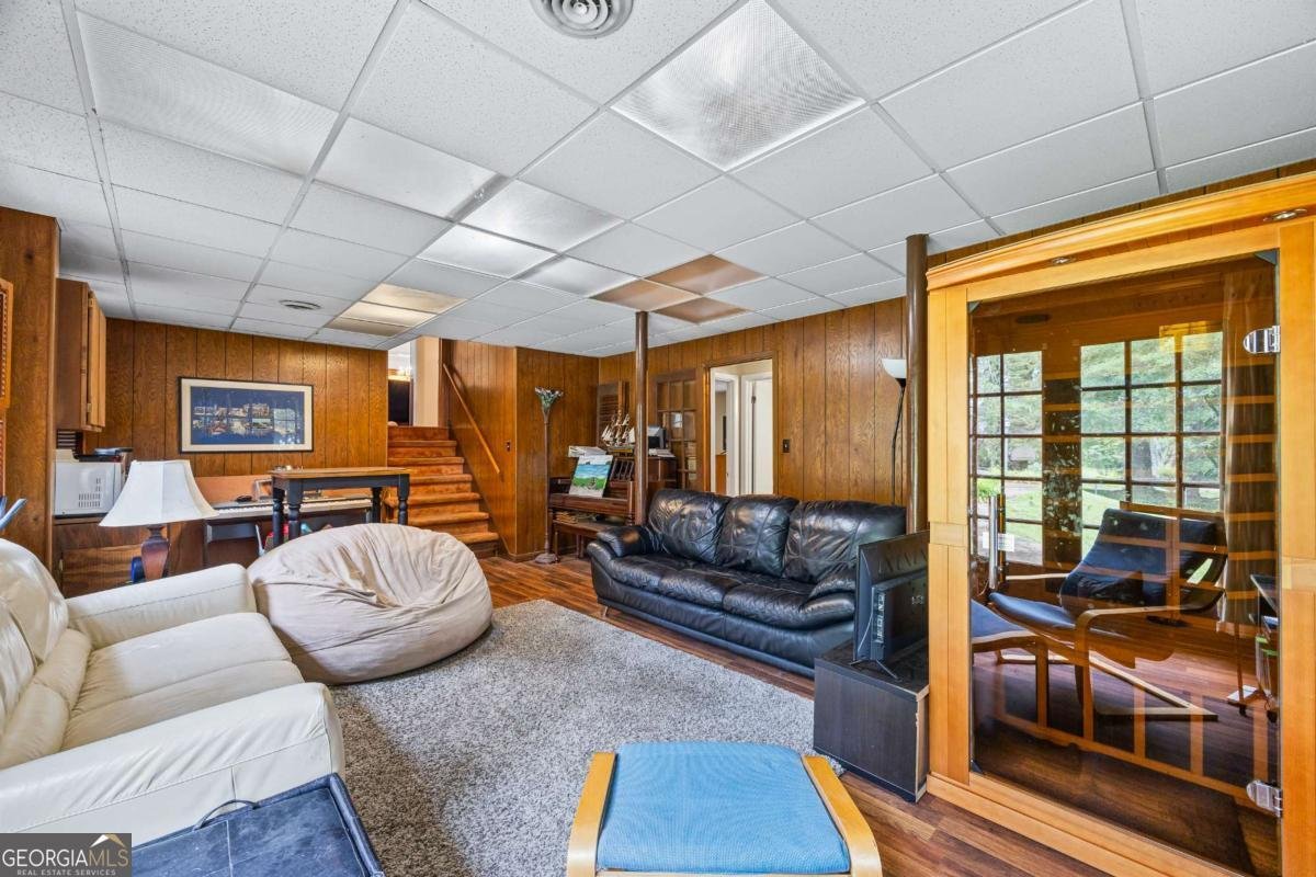 401 5th Avenue Winder - 25