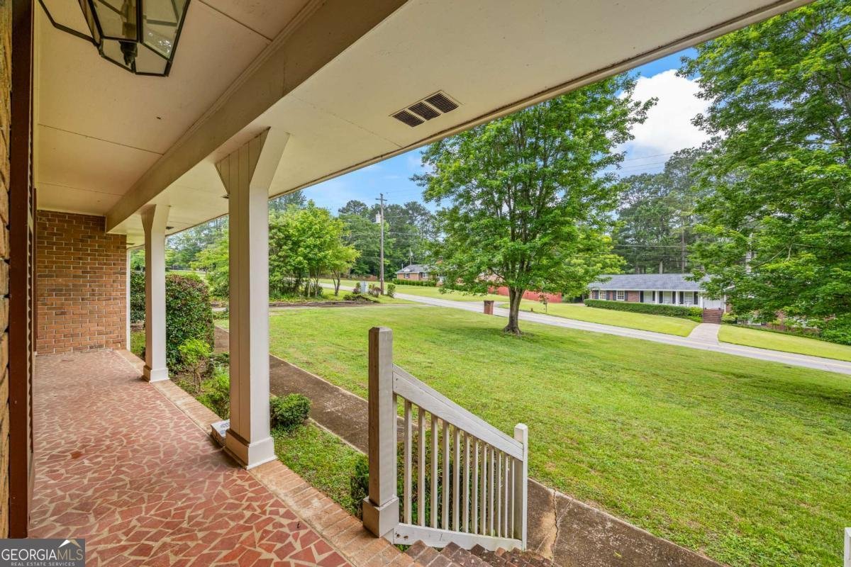401 5th Avenue Winder - 4