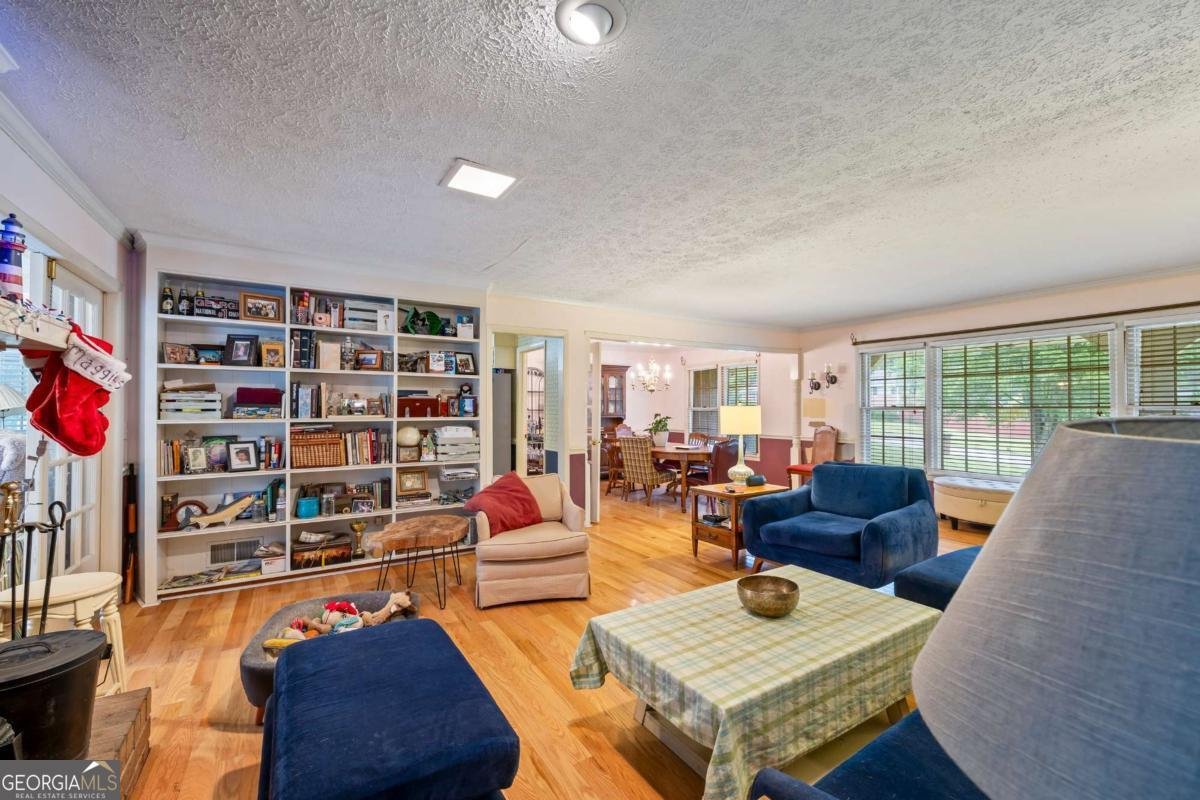 401 5th Avenue Winder - 9