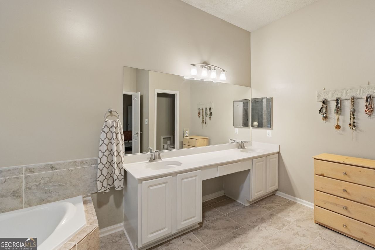 236 HUNTING Court Jonesboro - 22