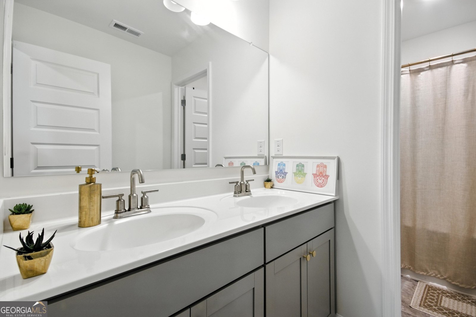 13568 Scenic Parkway Covington - 29