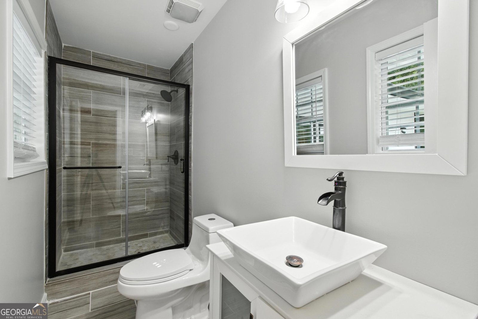2650 LOIS Lane Atlanta - 17