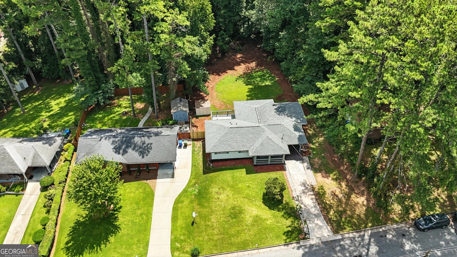 2650 LOIS Lane Atlanta - 25
