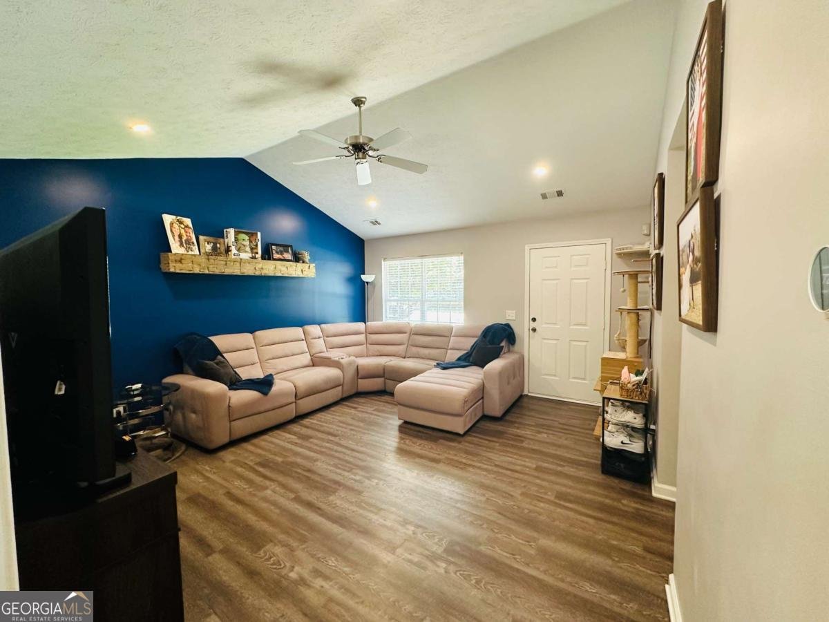 6533 River Hill Drive Flowery Branch - 16