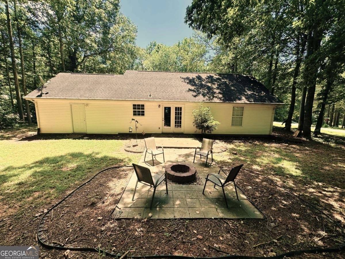 6533 River Hill Drive Flowery Branch - 6