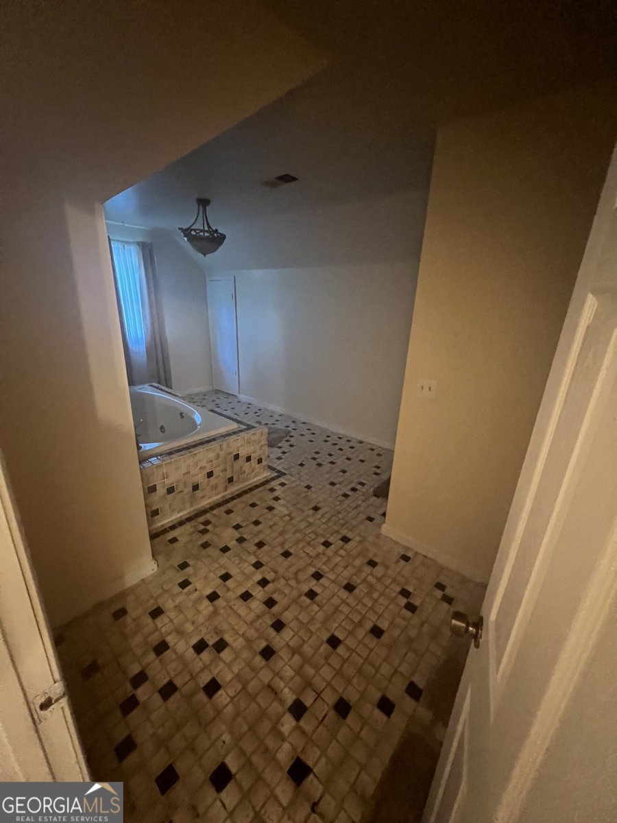 2462 Empire Forest Drive Tucker - 7