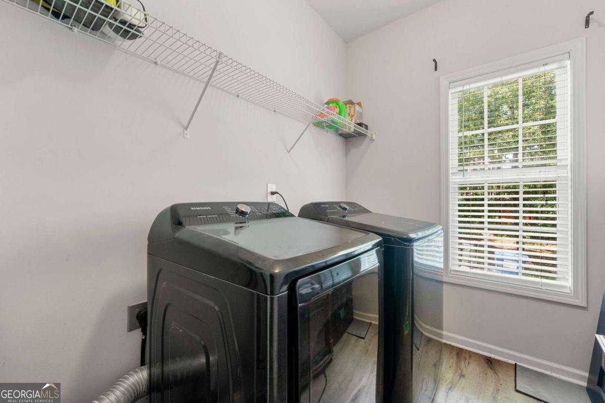 200 Clear Spring Lane Oxford - 21